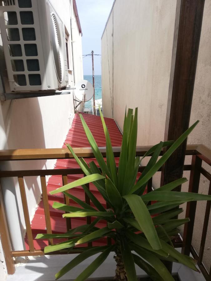 Diolkos 2 Daire Nea Roda Dış mekan fotoğraf